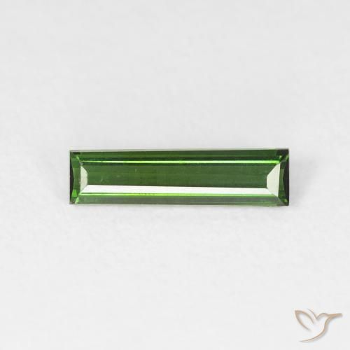 0.63ct Natural Medium Dark-Green Turmalina, baguete, VS
