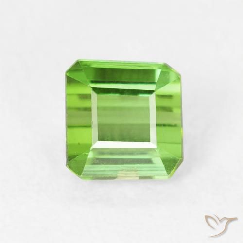 0.66ct Natural verde escuro Turmalina, Corte Esmeralda, VVS-VS