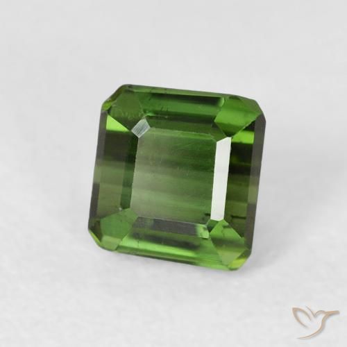 Turmalina verde escuro Natural 0.73ct, Corte Octógono / Esmeralda, VS