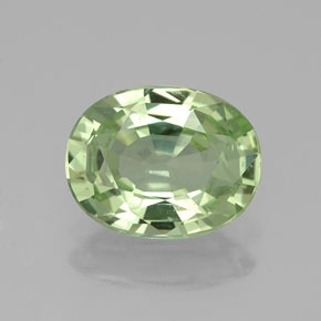 Granada Tsavorita Verde Natural 1.93ct, Corte Oval, VS