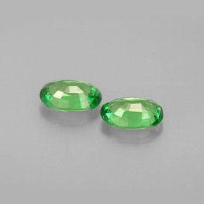 Pedras preciosas de granada tsavorita verde natural de  ct, corte oval, VS