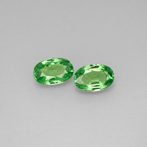 Pedras preciosas de granada tsavorita verde natural de  ct, corte oval, VVS-VS