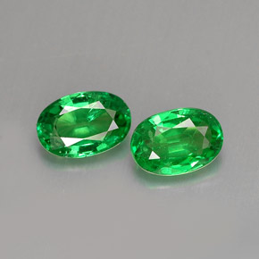 Pedras preciosas de granada tsavorita verde natural de  ct, corte oval, VVS-VS