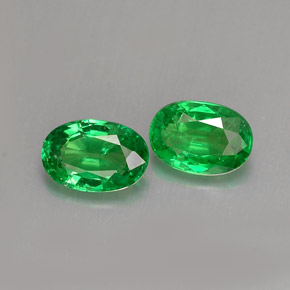 Pedras preciosas de granada tsavorita verde natural de  ct, corte oval, VVS-VS
