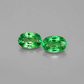 Pedras preciosas de granada tsavorita verde natural de  ct, corte oval, VS