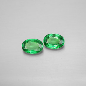 Pedras preciosas de granada tsavorita verde natural de  ct, corte oval, VS-SI