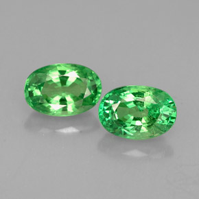 Pedras preciosas de granada tsavorita verde natural de  ct, corte oval, VS