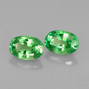 Pedras preciosas de granada tsavorita verde natural de  ct, corte oval, VS