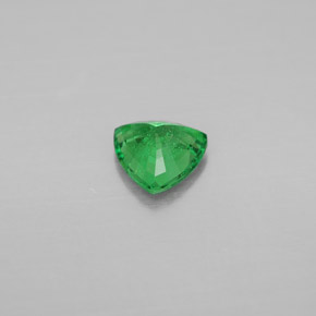 Granada tsavorita verde natural 0,67ct, trillion, VS