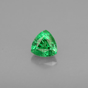 Granada tsavorita verde natural 0,34ct, trillion, VS