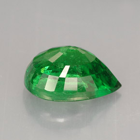 Granada tsavorita verde natural 2,06ct, formato de pêra, SI