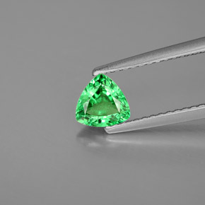 Granada tsavorita verde natural 0,57ct, trillion, VS