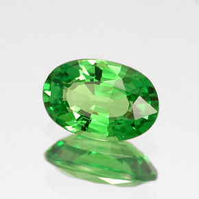 Granada tsavorita verde natural 0,53ct, corte oval, VVS