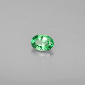 Granada Tsavorita Verde cromado Natural 0.56ct, Corte Oval, VS