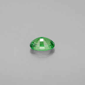 Granada tsavorita verde natural 0,71ct, corte oval, VS