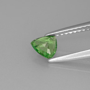 Granada tsavorita verde natural 0,45ct, trillion, VS