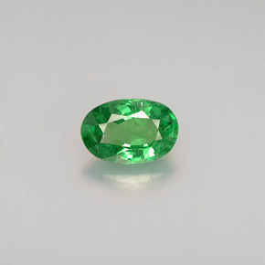 Granada tsavorita verde natural 0,56ct, corte oval, VS