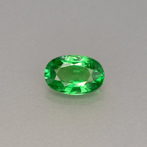 Granada Tsavorita Verde cromado Natural 0.60ct, Corte Oval, VS