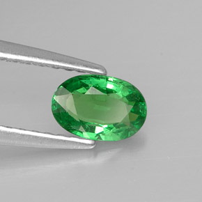 Granada tsavorita verde natural 0,56ct, corte oval, VS