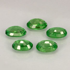 Pedras preciosas de granada tsavorita verde natural de  ct, corte oval, VVS-VS
