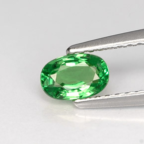 Granada tsavorita verde natural 0,57ct, corte oval, VS