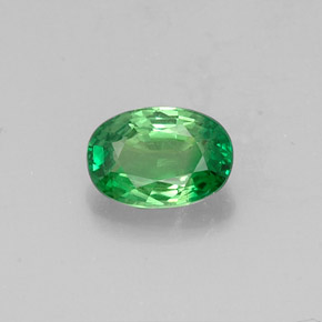 Granada Tsavorita Verde cromado Natural 0.62ct, Corte Oval, VS