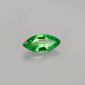 Granada Tsavorita Verde Natural 0.58ct, Marquesa, VVS-VS
