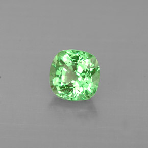 Granada tsavorita verde natural 0,54ct, almofada cortada, VS