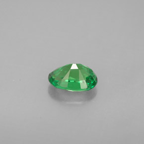 Granada tsavorita verde natural 0,90ct, corte oval, VVS-VS