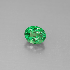 Granada tsavorita verde natural 1,10ct, corte oval, VS