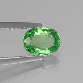 Granada tsavorita verde natural 0,89ct, corte oval, VS