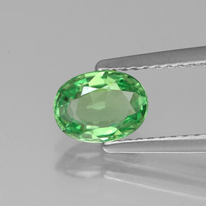 Granada tsavorita verde natural 0,89ct, corte oval, VS