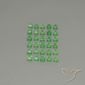 Pedras preciosas de Granada Tsavorita Verde claro natural de 2.81 ct, Quadrado, VVS-VS