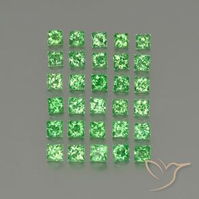 Pedras preciosas de Granada Tsavorita Verde médio natural de 2.80 ct, Quadrado, VVS-VS