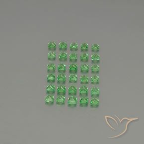 Pedras preciosas de Granada Tsavorita Verde médio natural de 2.80 ct, Quadrado, VVS-VS