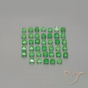 Pedras preciosas de Granada Tsavorita Verde médio natural de 1.68 ct, Quadrado, VVS-VS