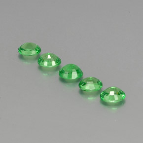 Pedras preciosas de granada tsavorita verde natural de  ct, corte oval, VS