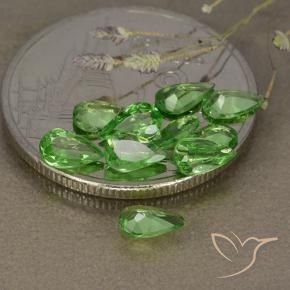 Pedras preciosas de Granada Tsavorita Verde médio natural de 1.54 ct, Formato de pêra, VS
