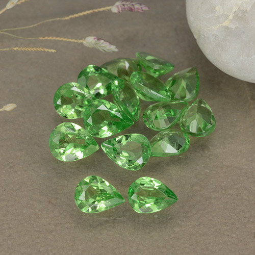 Pedras preciosas de granada tsavorita verde natural de 2,07 ct, formato de pêra, VS