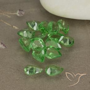 Pedras preciosas de Granada Tsavorita Verde claro natural de 1.98 ct, Formato de pêra, VS