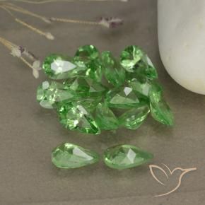 Pedras preciosas de Granada Tsavorita Verde médio natural de 3.30 ct, Formato de pêra, VS