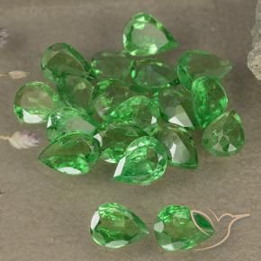 Pedras preciosas de Granada Tsavorita Floresta Verde Brilhante natural de 2.48 ct, Formato de pêra, VS