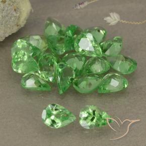 Pedras preciosas de Granada Tsavorita verde vivo natural de 2.85 ct, Formato de pêra, VS