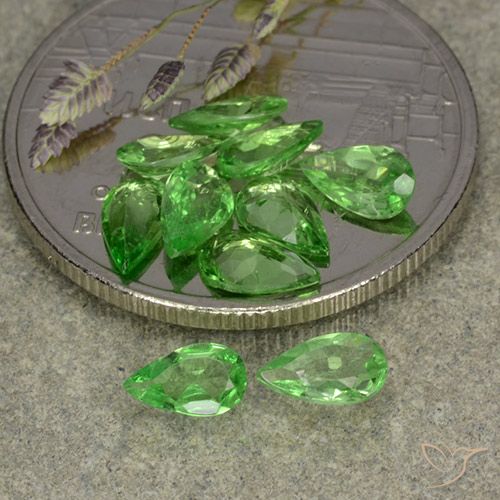 Pedras preciosas de granada tsavorita verde médio natural de 1,72 ct, formato de pêra, VS