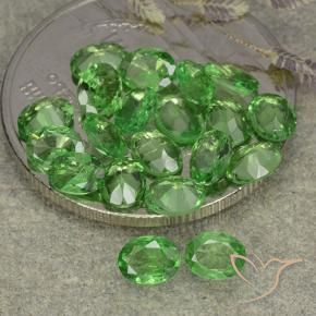 Pedras preciosas de Granada Tsavorita Verde médio natural de 3.04 ct, oval, VS