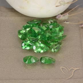 Pedras preciosas de Granada Tsavorita Verde claro natural de 3.47 ct, Formato de pêra, VS