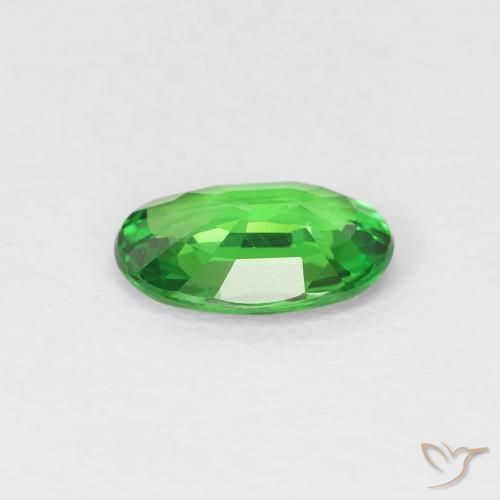 Granada tsavorita verde natural 0,75ct, corte oval, VS