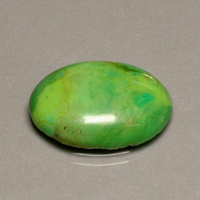 Turquesa verde natural 5,72ct, corte oval, opaco