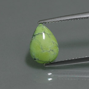 Turquesa verde natural 1,75ct, formato de pêra, opaco
