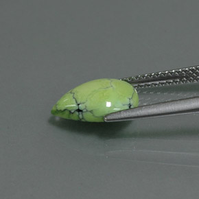 Turquesa verde natural 1,75ct, formato de pêra, opaco
